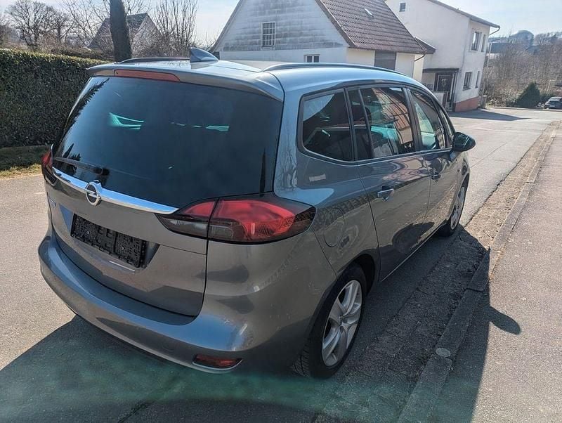 Gebraucht Opel Zafira Tourer 136 PS (100 kW) 2017 Grau Van / Kleinbus