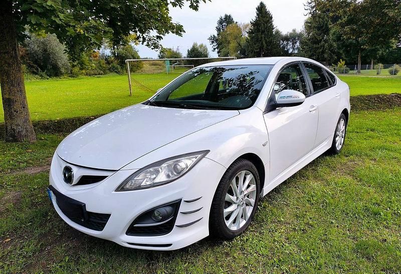 Weiß Gebraucht 2011 Mazda 6 Sports-Line Limousine | 5.000 € (Fairer Preis) - Bild 1/4