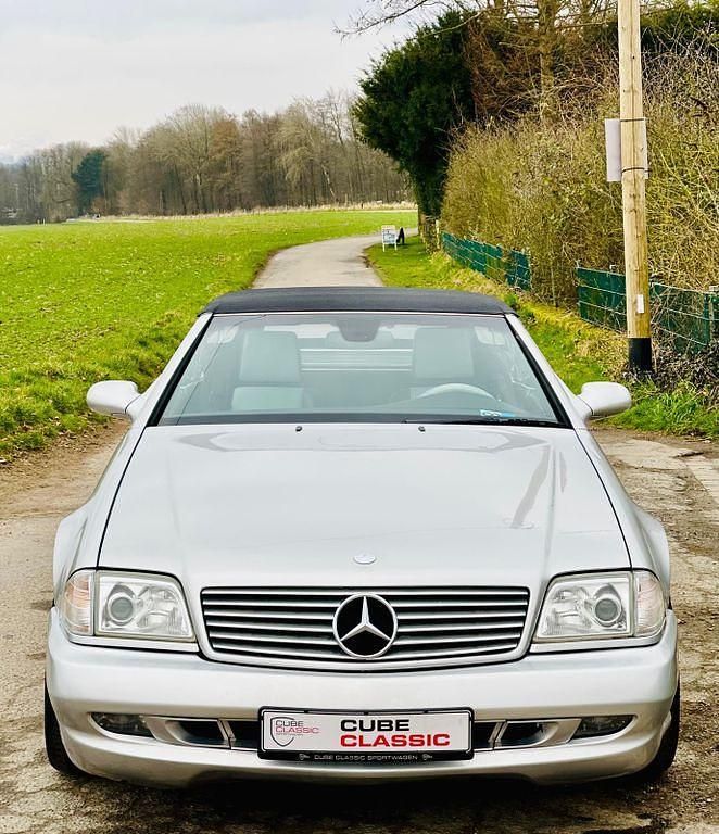 Gebraucht Mercedes SL500 306 PS (225 kW) 2002 Silber Cabrio