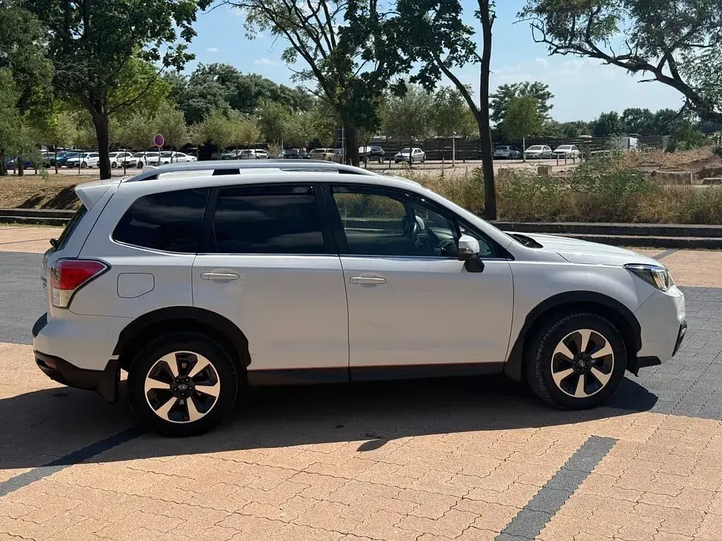 Gebraucht Subaru Forester Exclusive+ 147 PS (108 kW) 2017 Weiß SUV