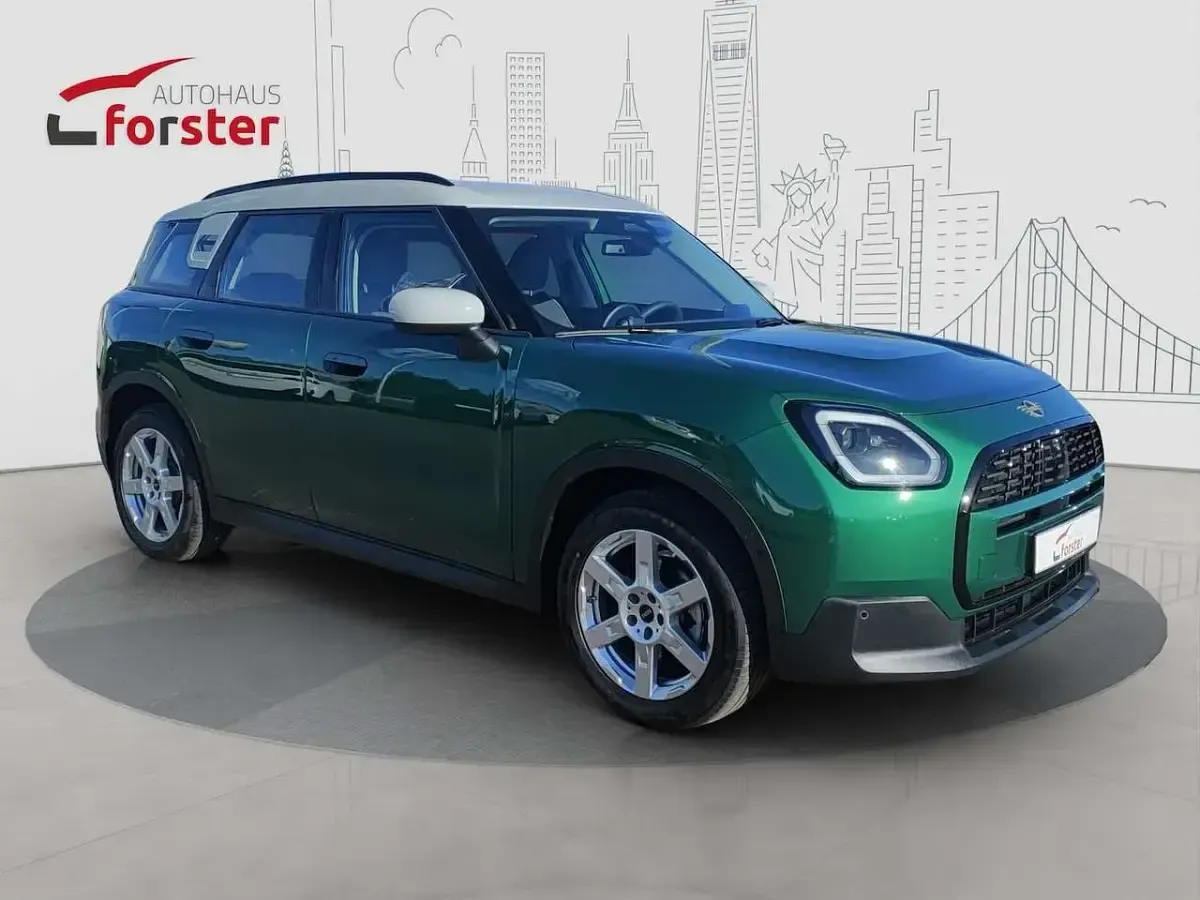 Gebraucht Mini Cooper D Countryman Classic 150 PS (110 kW) 2024 British racing green iv SUV