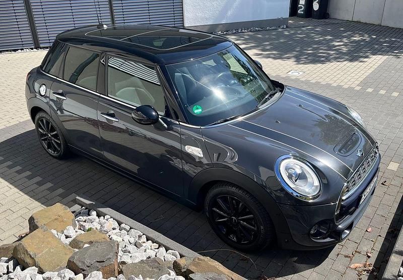 Second-hand Mini Cooper S 192 CP (141 kW) 2016 Negru Hatchback