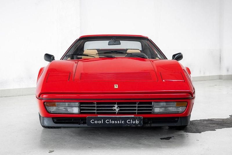 Gebraucht Ferrari 328 271 PS (199 kW) 1986 Rot Cabrio