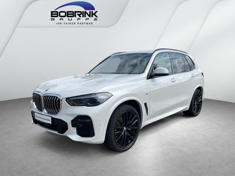 Weiß Gebraucht 2022 BMW X5 M Sport SUV | 68.980 € (Teuer) - Bild 1/4