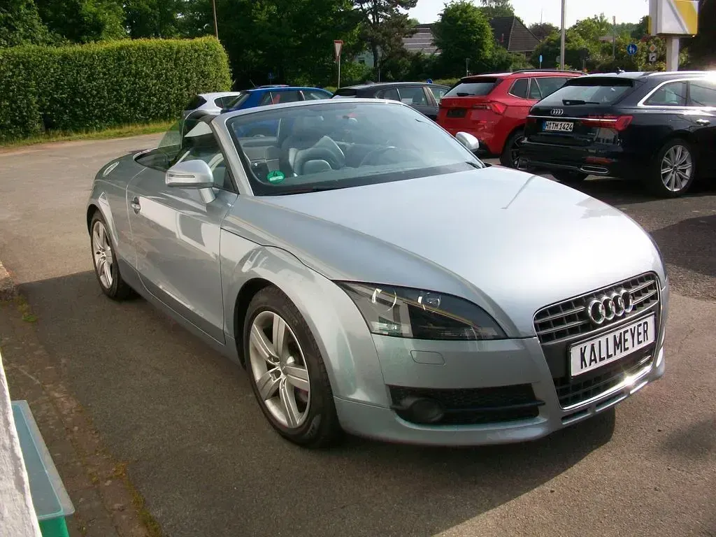 Gebraucht Audi TT Roadster Sport 160 PS (117 kW) 2010 Silber Cabrio