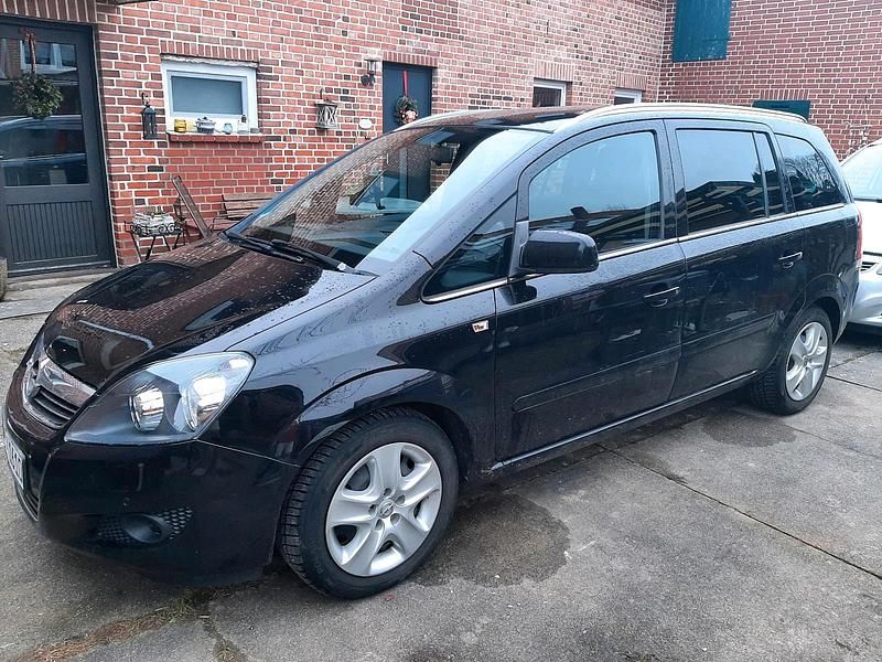 Schwarz Gebraucht 2011 Opel Zafira Van / Kleinbus | 2.500 € (Guter Preis) - Bild 1/4