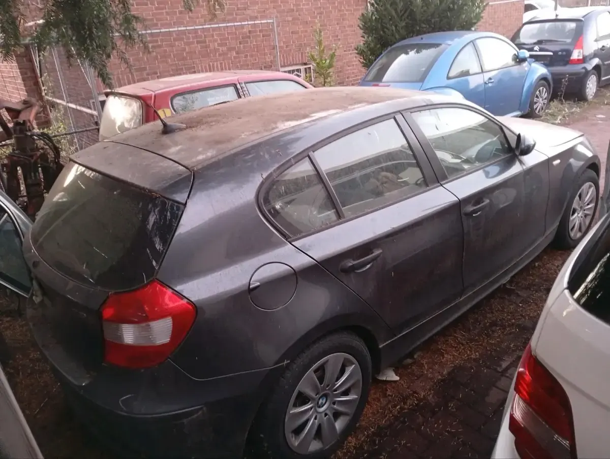 Gebraucht BMW 116 116 PS (85 kW) 2005 Grau Kleinwagen
