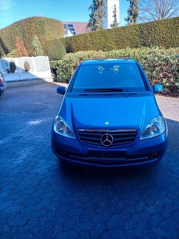 Gebraucht Mercedes A150 Elegance 95 PS (69 kW) 2008 Blau Limousine