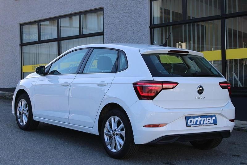 Gebraucht VW Polo Style 95 PS (69 kW) 2023 Weiß Kleinwagen