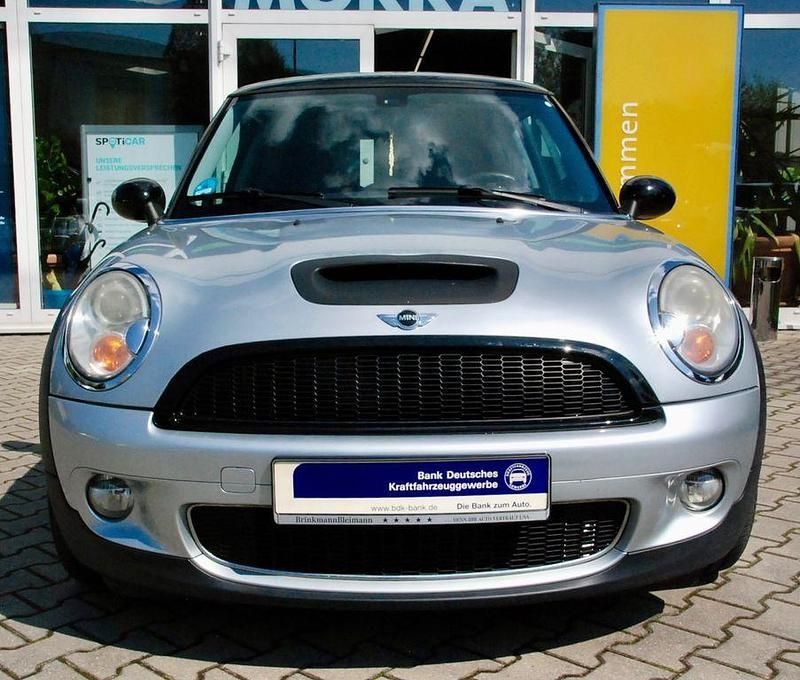 Używany Mini Cooper S 174 KM (127 kW) 2007 Srebrny Hatchback