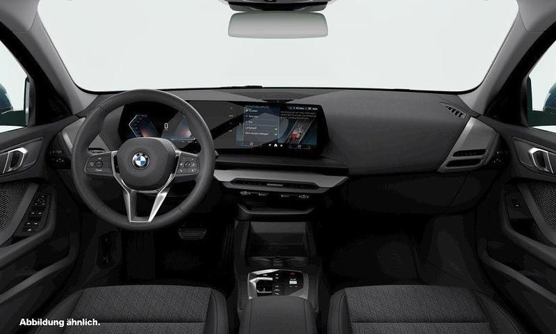 Second-hand BMW 120 Efficient Dynamics 156 CP (114 kW) 2025 Verde Hatchback