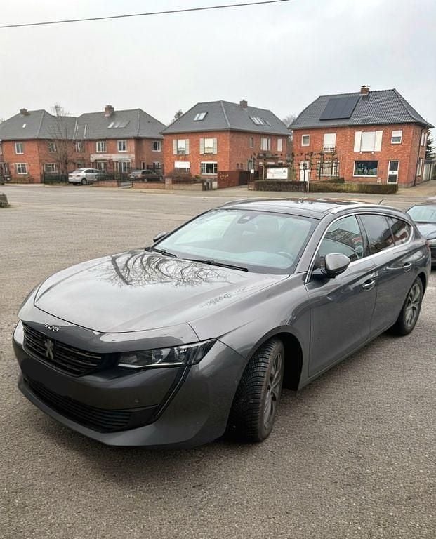 Gebraucht Peugeot 508 Allure 131 PS (96 kW) 2020 Grau Kombi