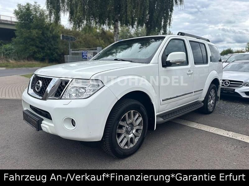 Weiß Gebraucht 2010 Nissan Pathfinder SUV | 6.300 € (Superpreis) - Bild 1/4
