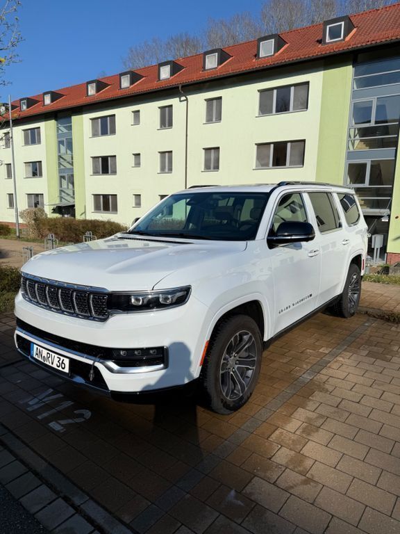 Weiß Gebraucht 2023 Jeep Wagoneer SUV | 115.000 € - Bild 1/4