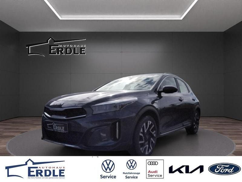 H8g) dark penta metal m (schwarz Gebraucht 2024 Kia XCeed Comfort SUV | 26.540 € (Guter Preis) - Bild 1/4
