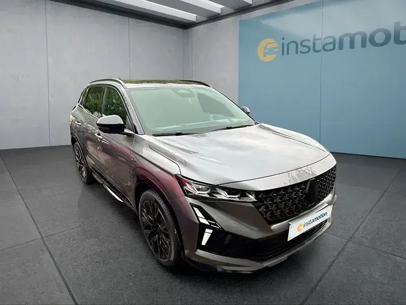 Neu Renault Austral 199 PS (146 kW) 2026 Grau SUV