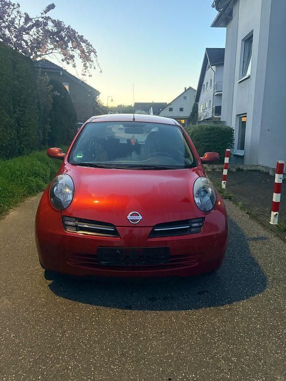 Gebraucht Nissan Micra 65 PS (47 kW) 2005 Rot Limousine