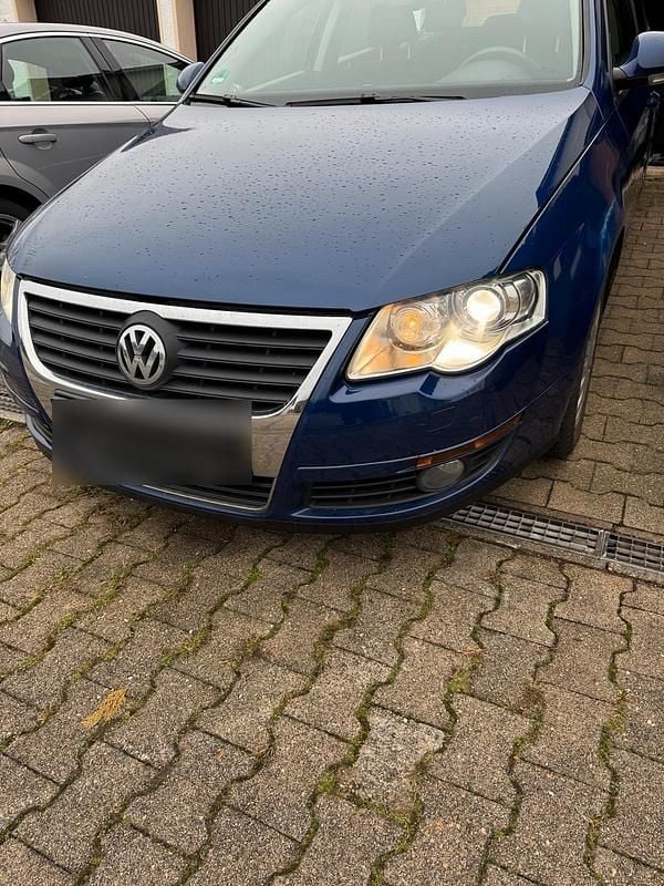 Usado VW Passat 105 HP (77 kW) 2007 Azul Carrinha