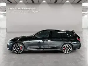 Gebraucht BMW 330 286 PS (210 kW) 2025 Schwarz (saphirschwarz) Kombi
