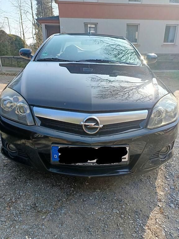 Gebraucht Opel Tigra 90 PS (66 kW) 2004 Cabrio