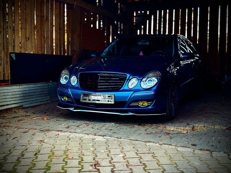 Silber Gebraucht 2006 Mercedes E350 Elegance Limousine | 8.100 € (Etwas zu teuer) - Bild 1/4