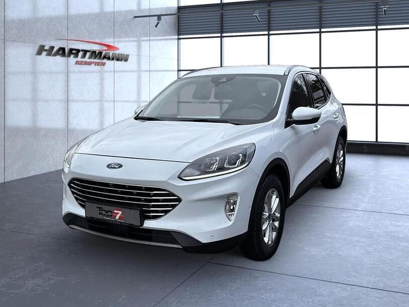 Gebraucht Ford Kuga Titanium 190 PS (139 kW) 2021 Weiß SUV