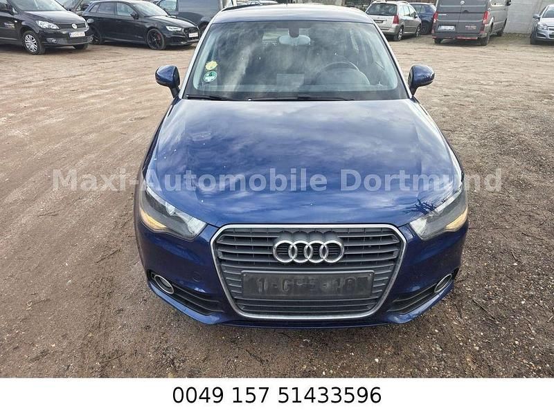 Gebraucht Audi A1 Sportback Attraction 90 PS (66 kW) 2012 Blau Kleinwagen