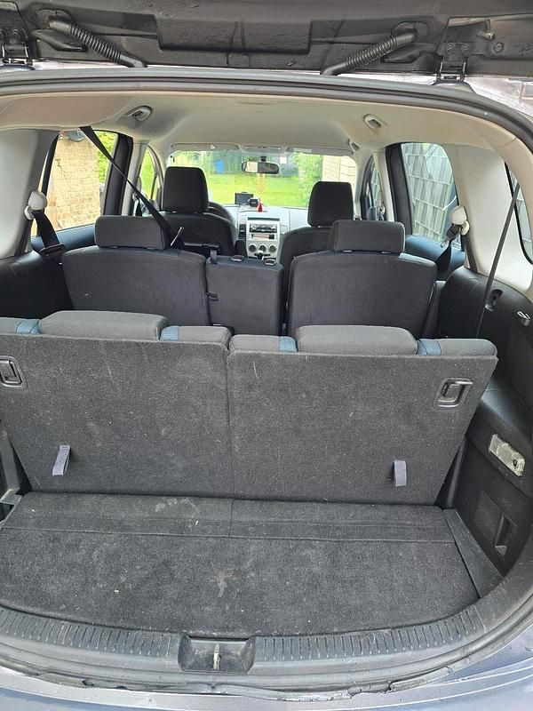 Gebraucht Mazda 5 116 PS (85 kW) 2008 Grau Van / Kleinbus