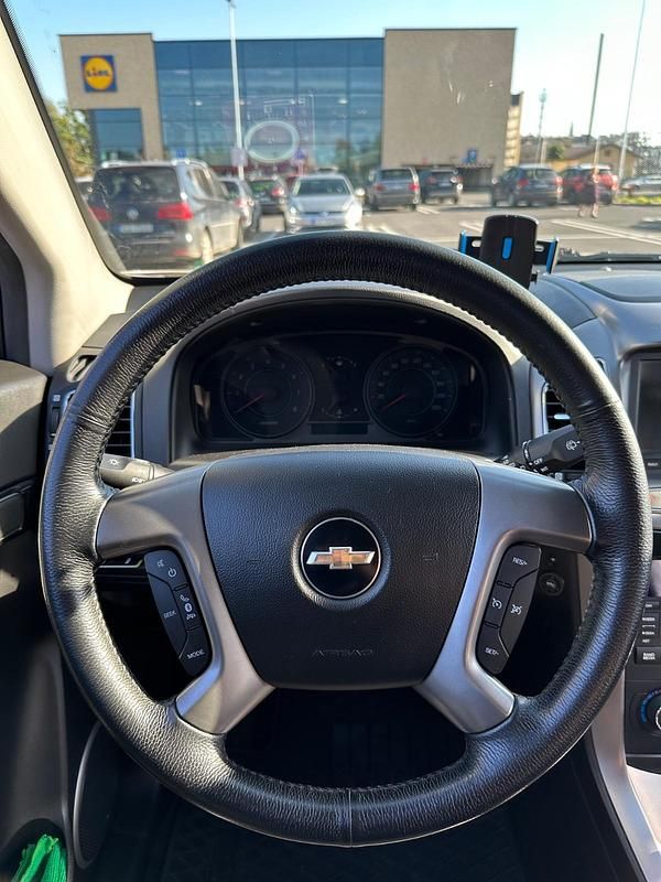 Gebraucht Chevrolet Captiva LT 167 PS (122 kW) 2012 Beige SUV