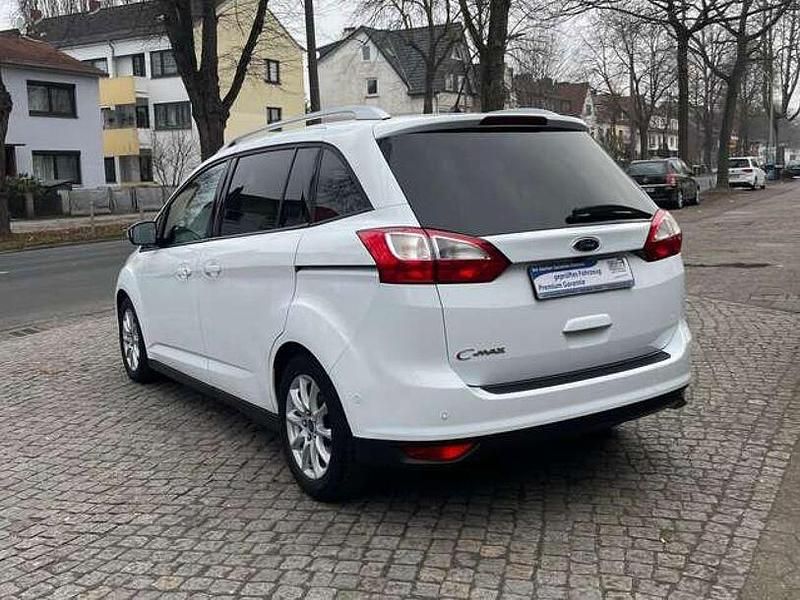 Gebraucht Ford Grand C-Max 125 PS (91 kW) 2019 Frostweiß Van / Kleinbus