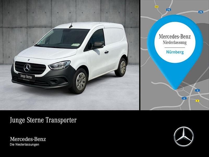 Weiß Gebraucht 2022 Mercedes Citan 112 Van / Kleinbus | 18.421 € (Teuer) - Bild 1/4