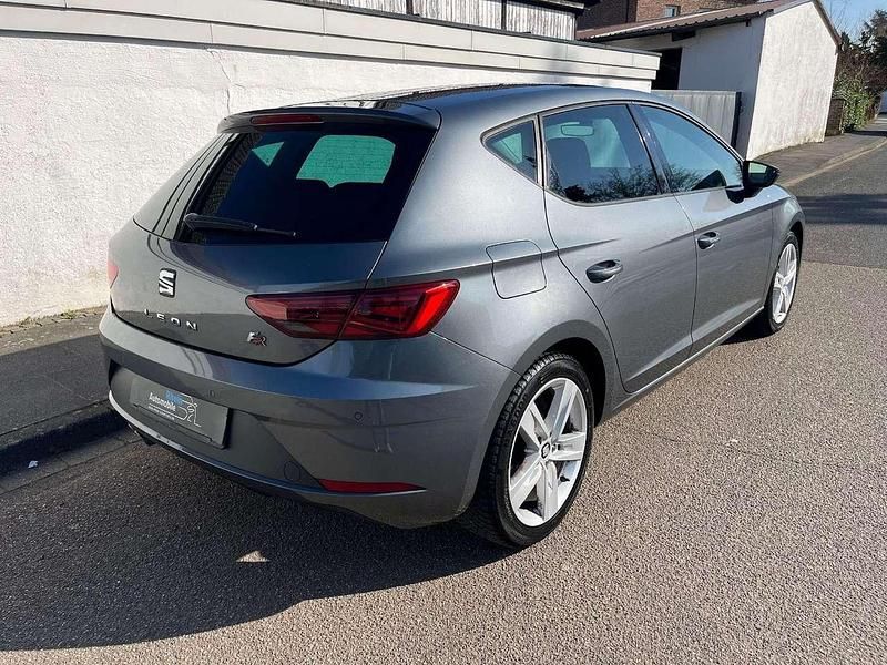 Usata Seat Leon FR 150 CV (110 kW) 2017 Grigio Berlina