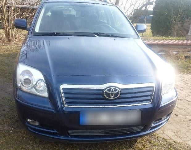 Gebraucht Toyota Avensis 129 PS (94 kW) 2004 Blau Kombi