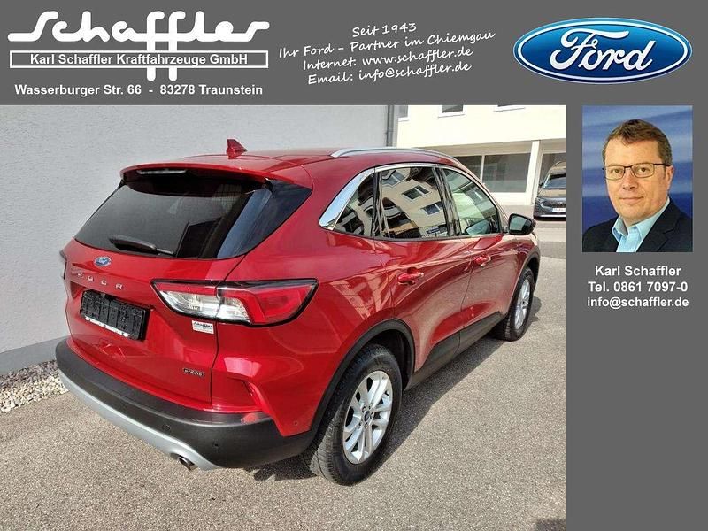 Gebraucht Ford Kuga Titanium X 152 PS (111 kW) 2022 Lucidrot metallic SUV