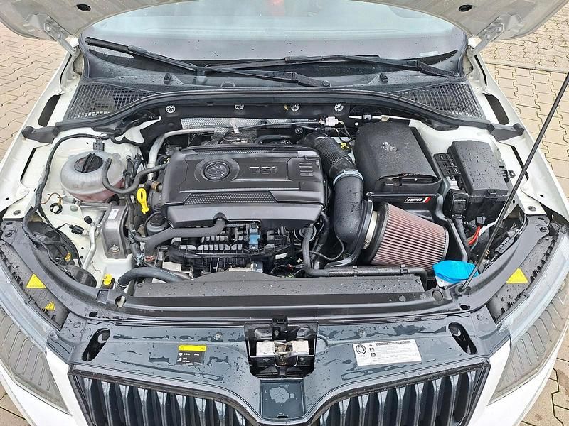 Gebraucht Skoda Octavia RS 220 PS (161 kW) 2015 Weiß Kleinwagen