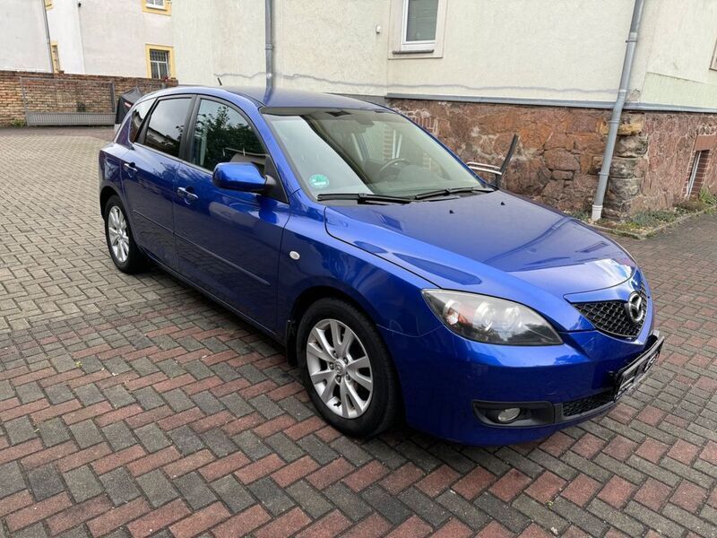 Blau Gebraucht 2006 Mazda 3 Comfort Limousine | 1.490 € (Superpreis) - Bild 1/4