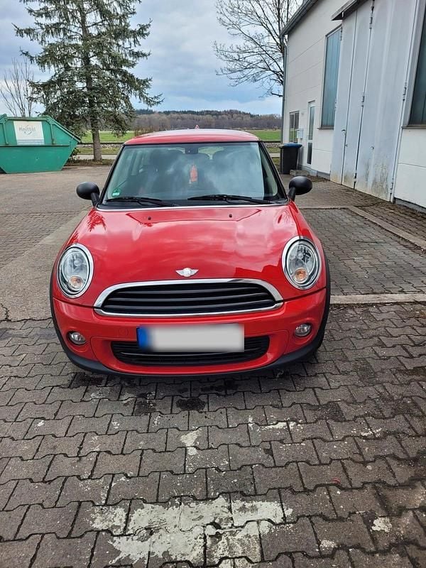 Gebraucht Mini Cooper 98 PS (72 kW) 2011 Rot Kleinwagen