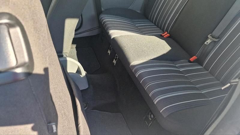 Second-hand Ford Focus 2009 Alb Coupe