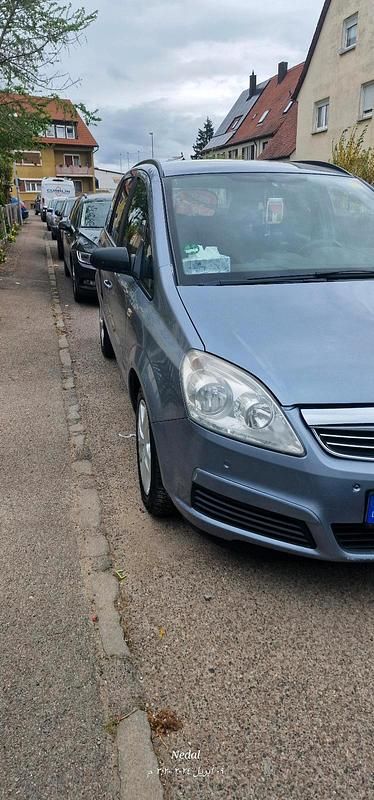 Gebraucht Opel Zafira 150 PS (110 kW) 2009 Silber Van / Kleinbus
