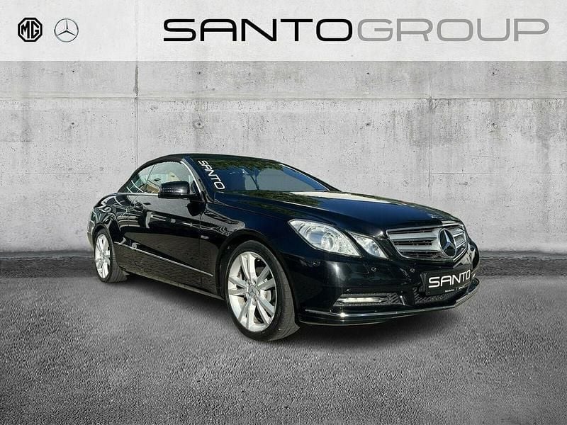 Schwarz Gebraucht 2012 Mercedes E250 Cabrio | 18.890 € (Teuer) - Bild 1/4