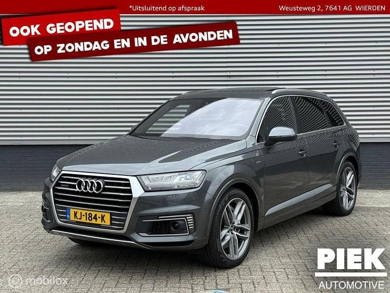 Grau Gebraucht 2016 Audi Q7 S-Line SUV | 27.999 € (Superpreis) - Bild 1/3