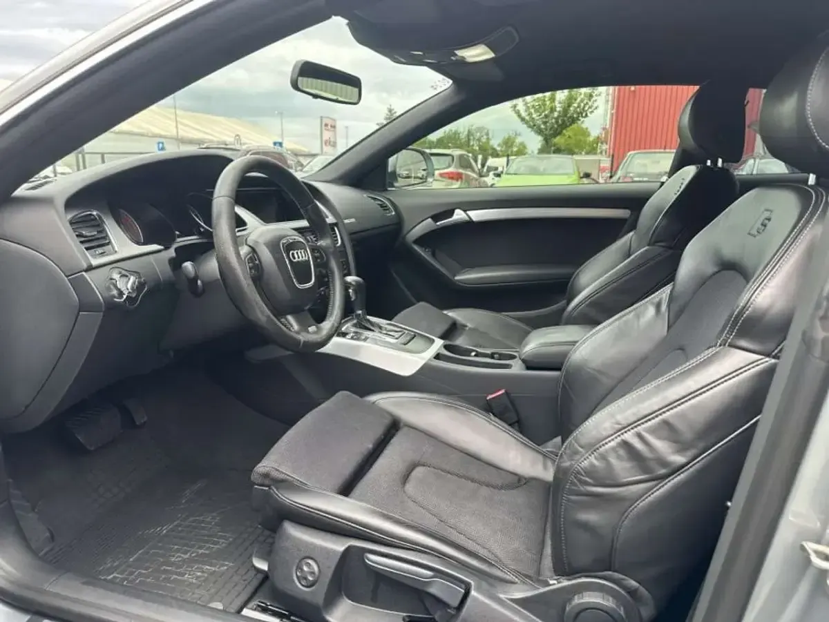 Używany Audi A5 Cabriolet Design 190 KM (139 kW) 2011 Kabriolet