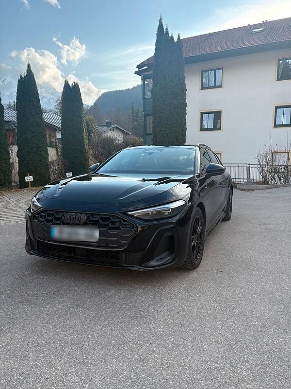 Gebraucht Audi A5 S-Line 204 PS (150 kW) 2025 Schwarz Kombi