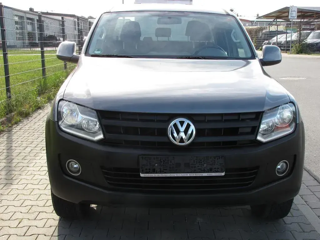 Używany VW Amarok 163 KM (119 kW) 2011 Szary Pickup
