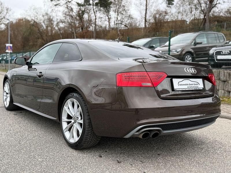 Gebraucht Audi A5 S-Line 211 PS (155 kW) 2012 Braun Coupé