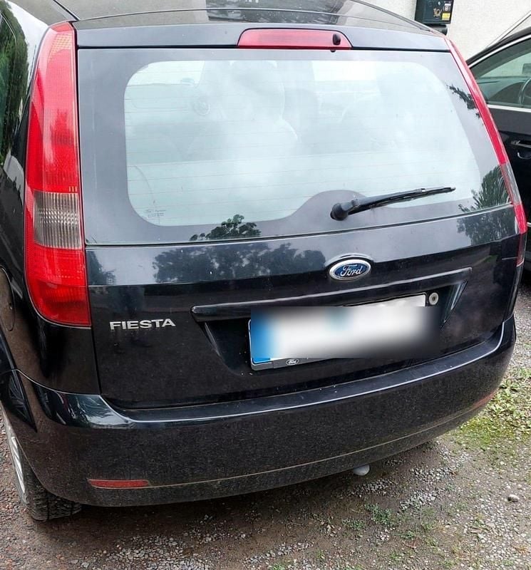 Schwarz Gebraucht 2003 Ford Fiesta Ghia Kleinwagen | 1.200 € (Guter Preis) - Bild 1/4