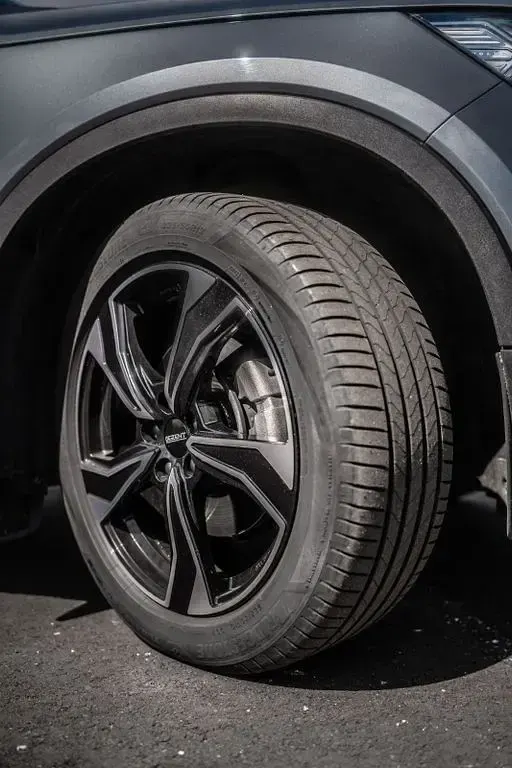 Gebraucht Volvo XC40 190 PS (139 kW) 2018 Grau SUV
