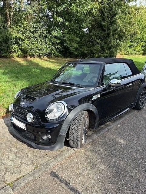 Second-hand Mini John Cooper Works 184 CP (135 kW) 2011 Negru Hatchback