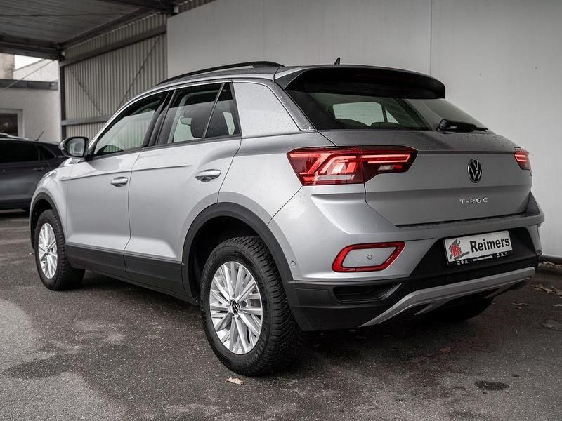 Gebraucht VW T-Roc Life 150 PS (110 kW) 2024 Silber SUV