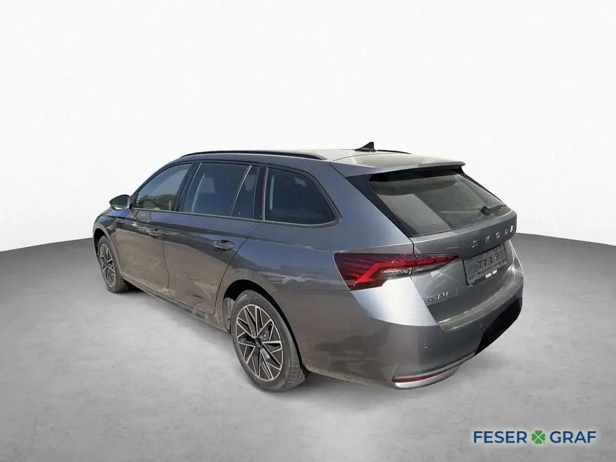 Neu Skoda Octavia Comfort 150 PS (110 kW) 2026 Grau Kombi